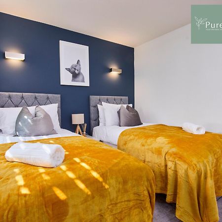 Beautiful Four Bed House By Purestay Short Lets & Serviced Accommodation Coventry With Parking Exteriér fotografie